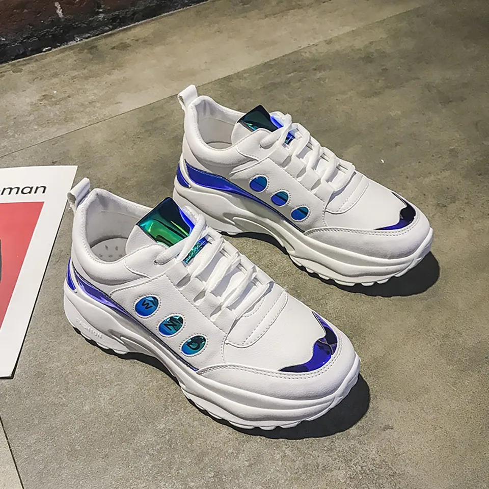 neutral color tennis shoes