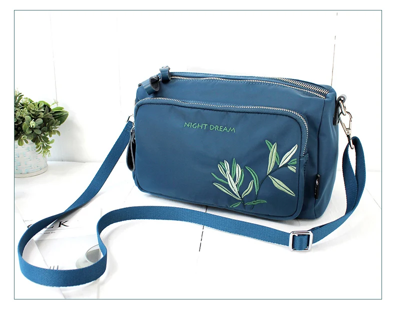 women messenger bag (16)