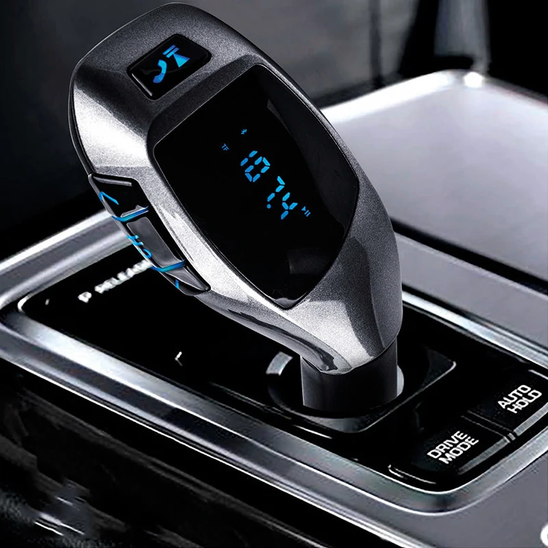 Automotive cigarette lighter MP3 FM Launch Vehicle MP3 Plug in U disk