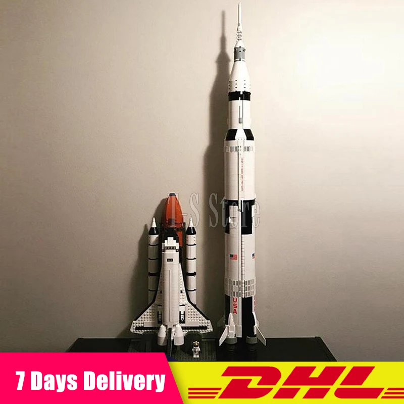 

LEPIN 16014 Space Shuttle + 37003 Apollo Saturn V Launch Vehicle Building Blocks Bricks Compatible Legoinglys 10231 21309