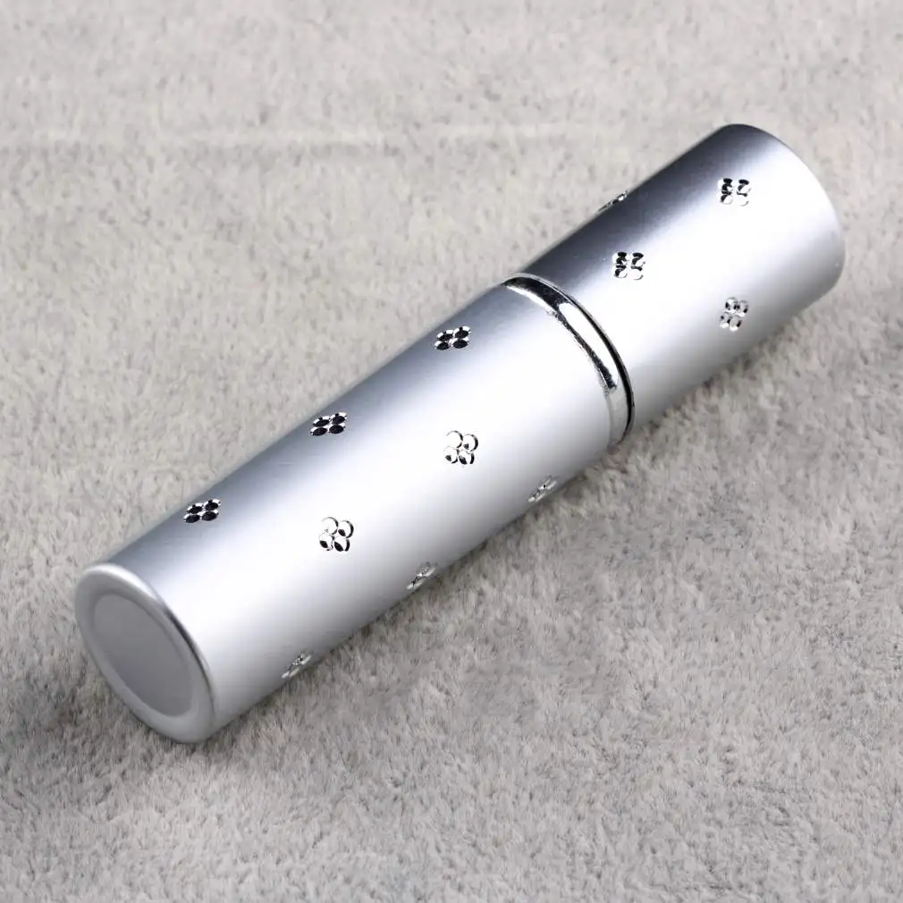 

High Quality Hot New 1PCS Silver color Amazing Travel Perfume Atomizer Refillable Spray Empty Bottle Easy Used Hot Selling