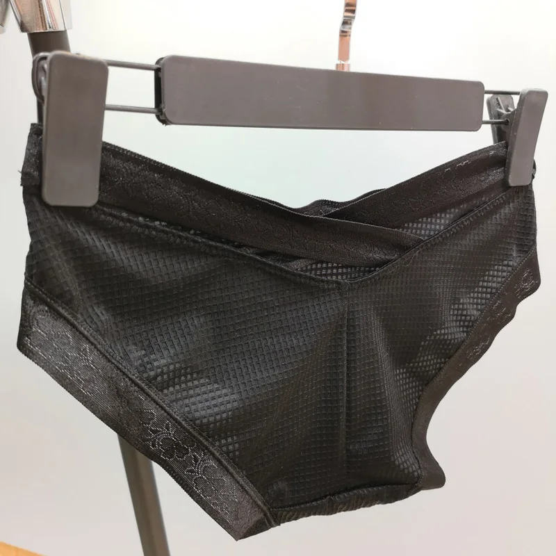 9499465992_1960374269