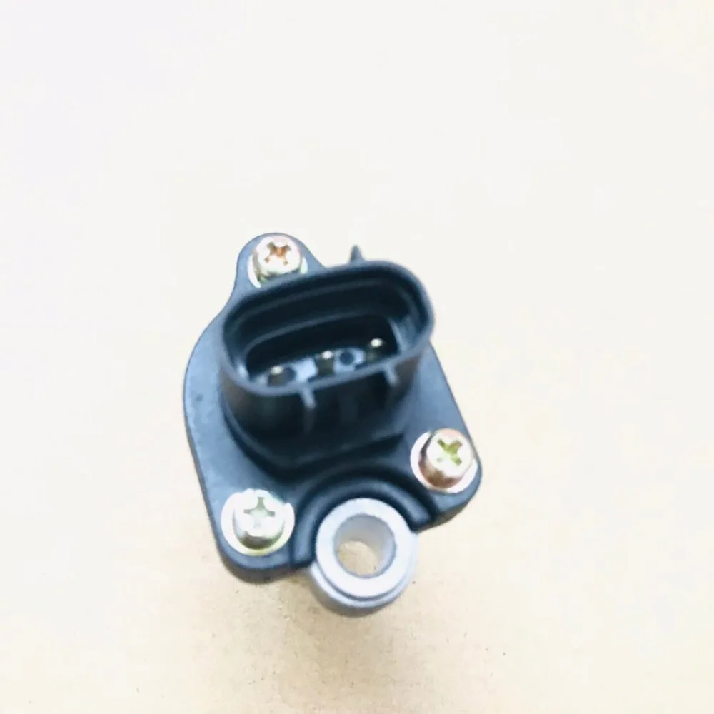 Автоматический датчик скорости OEM 83181-12030 8318112030 Сделано в Китае для 1992-2004 для Camry Mr2 Rav4 и Solara 2.0L 2.4L