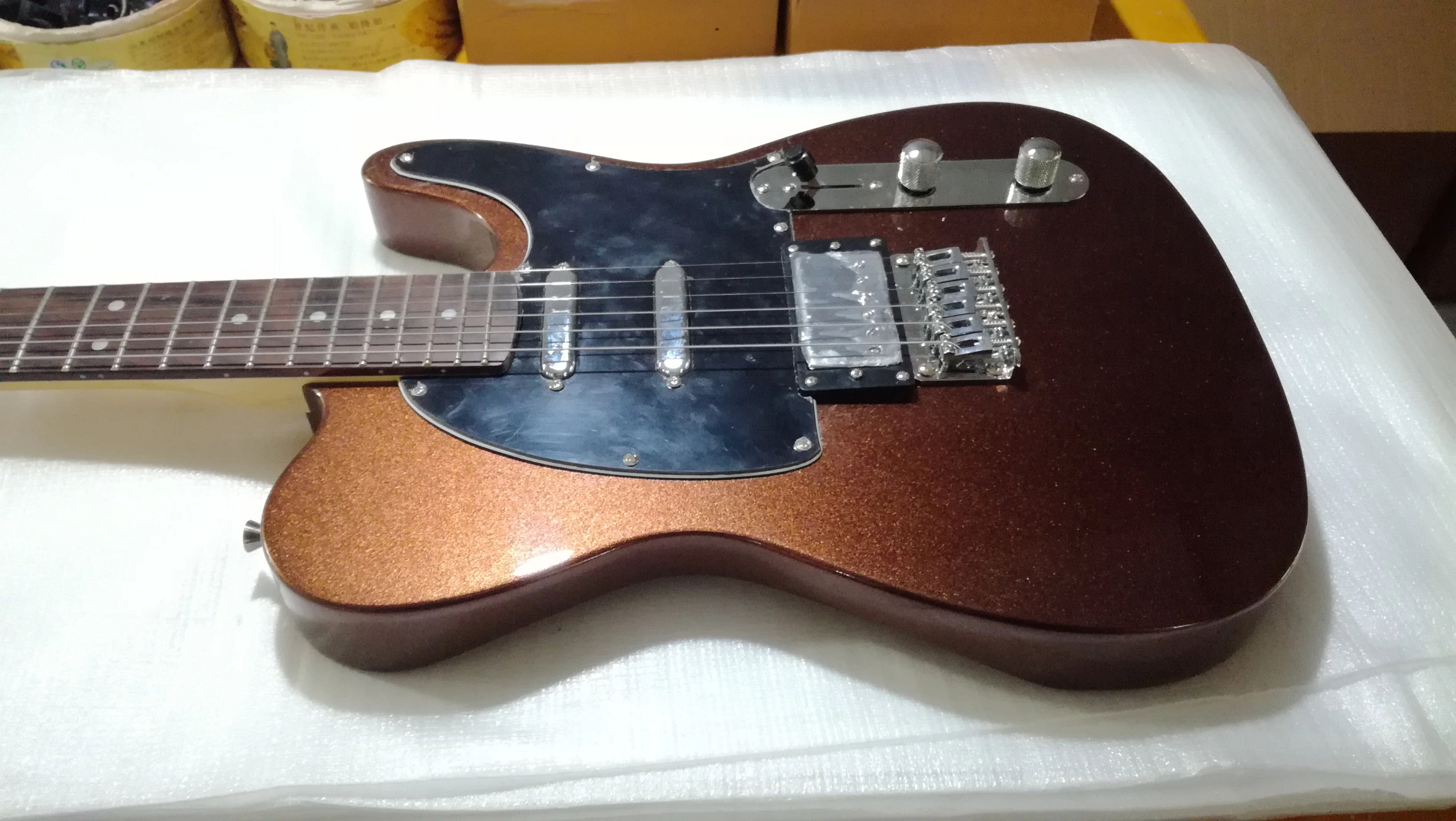 

Chocolate metallic color SSH tl electric guitar