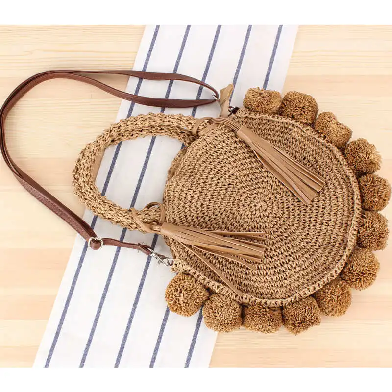 Модные круглые соломенные сумки богемные женские из ротанга с кисточками