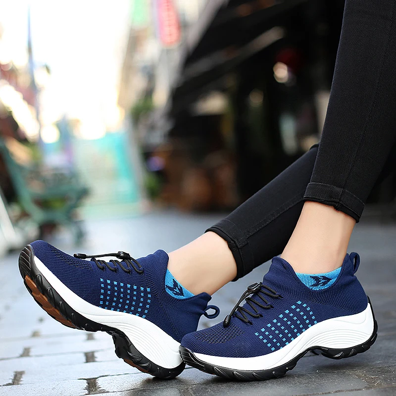Running-shoes-women-sneakers-spring-New-high-quality-Large-size-Height-Increasing-sport-shoes-women - 