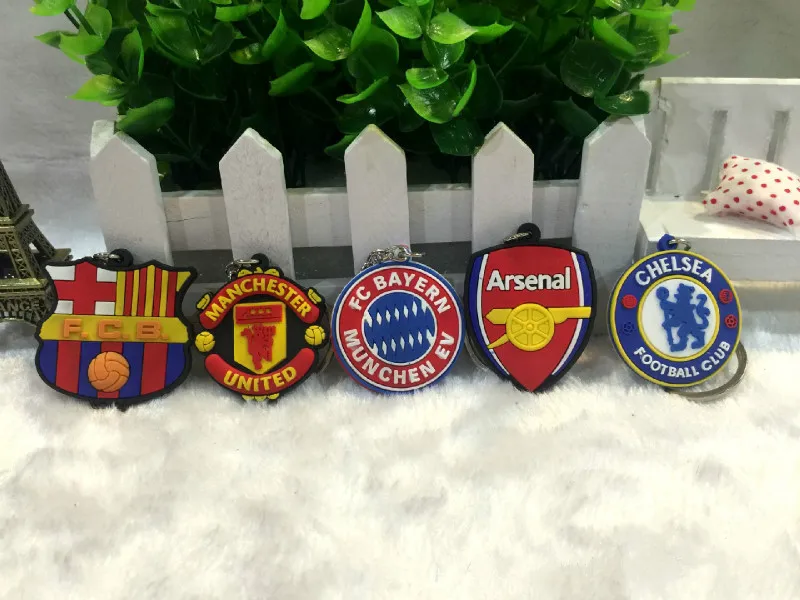 

Football Keychain Silicone Car Men Man Keychain To Locate Keys KeyCover Keyring Holder Llavero Personalizados Chaveiro Feminino