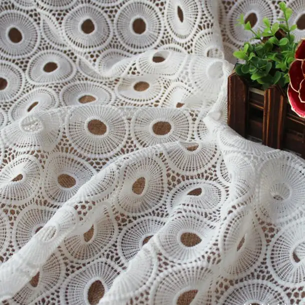 

2Yards White African Lace Fabrics Guipure Lace Fabric 2018 High Quality Nigerian Cord Lace Fabric For Wedding Dresses
