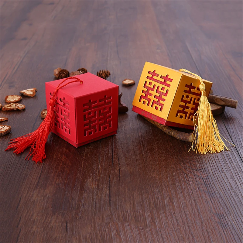 

Chinese Yellow Red Hollow Double Happiness Text Flowers Candy Box Square Package Wedding Party Favor Decoration New Year Gift