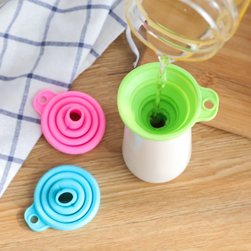 

Candy Color Silicone Foldable Telescopic Long Neck Funnel Creative Household Liquid Dispensing MINI Portable Funnel Kitchen Tool