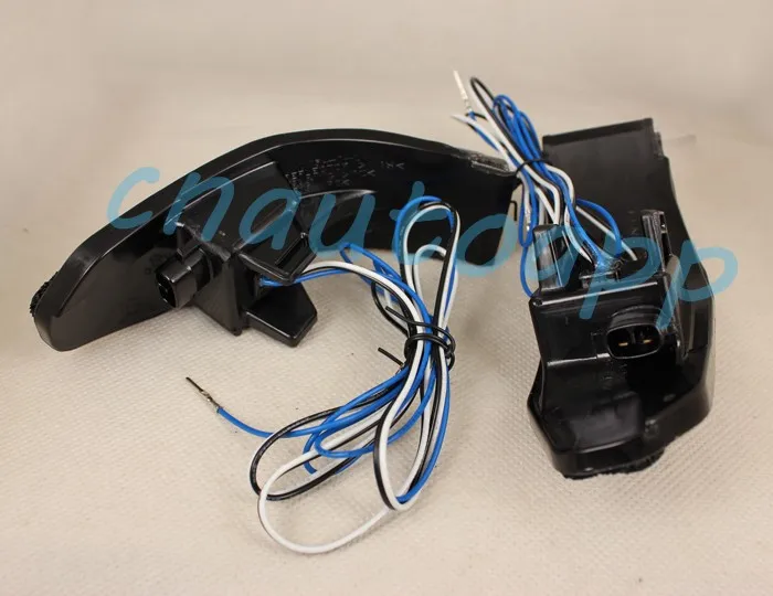Toyota-Mirror-LED-Light-4