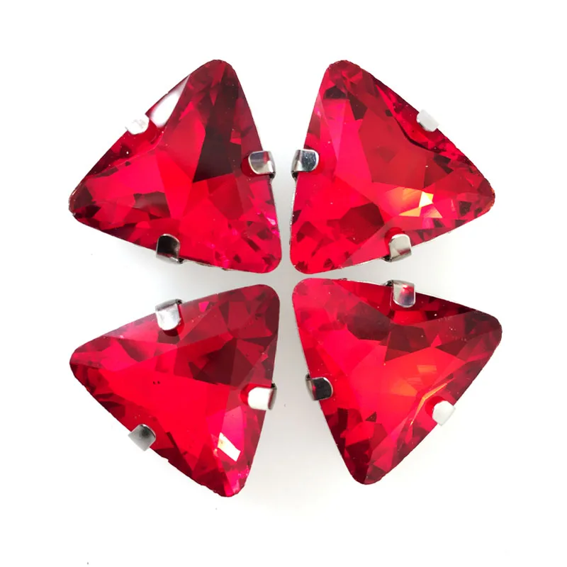 

18mm 20pcs/bag Triangle shape Red color crystal glass sew on rhinestones ,Silver claw diy/clothing accessories