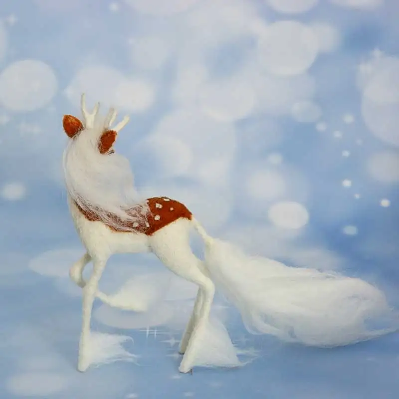 Non-Finished Felt Christmas Family Wedding Decoration Gift DIY Handmade Unicorn Deer Wool Needle Felt Decoration Material Kit
