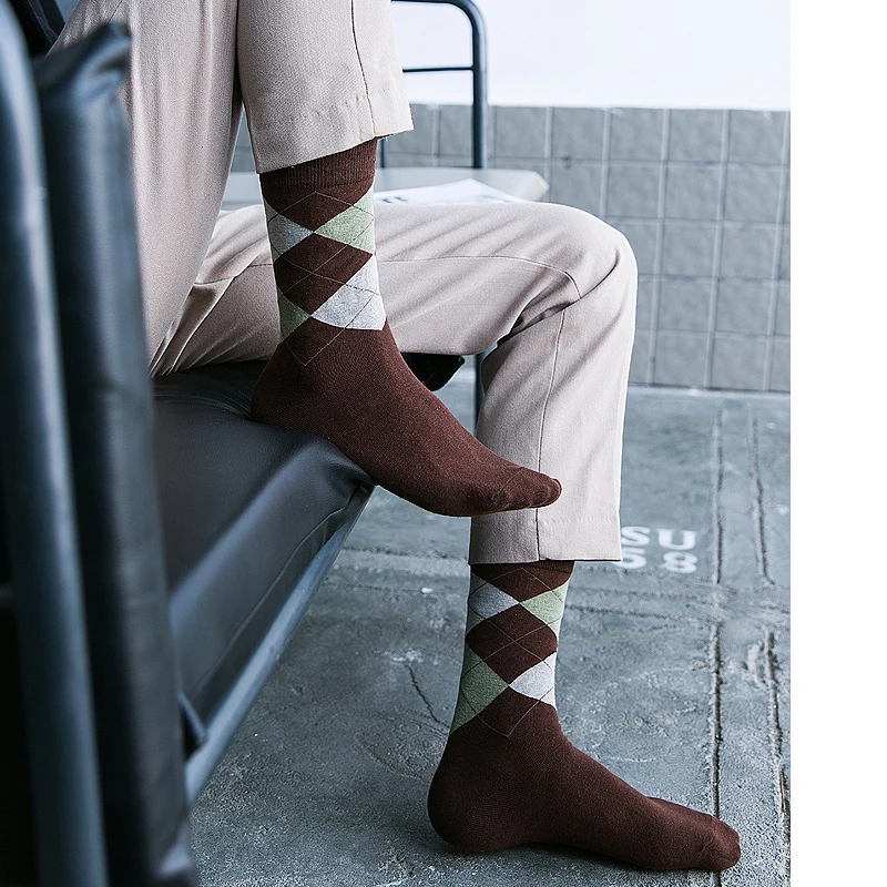 1pair Cotton Men Socks Rhombus Print Quality Business Casual Socks Male