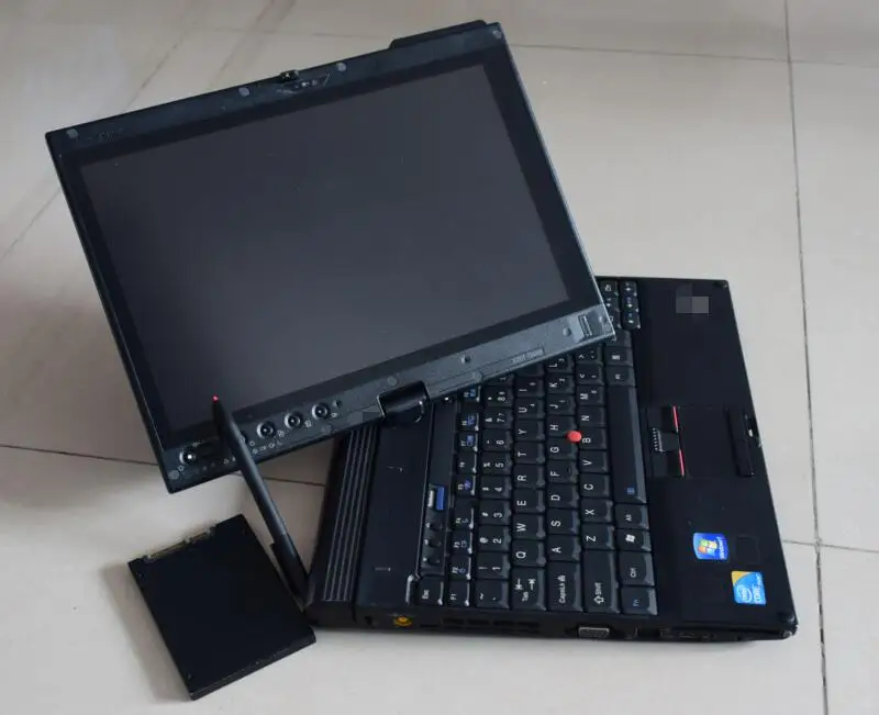 800x651