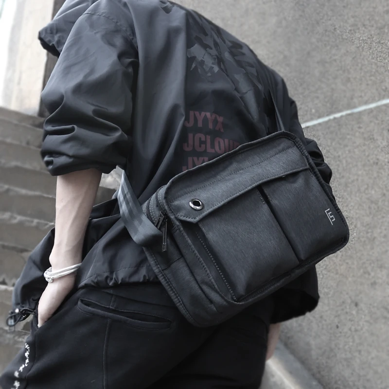 FYUZE сумки через плечо для мужчин, водонепроницаемая нейлоновая сумка на одно плечо, мужская сумка-мессенджер, высокое качество, гарнитура, отверстие, мода