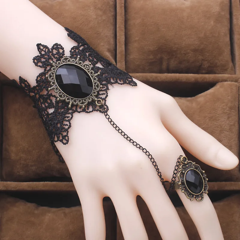 

JQUEEN Vintage Charm Steampunk Black White Lace bracelet Retro Gothic Rose Flower Finger Hand Chain Harness bracelet bangles