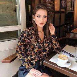 Moda Mujer de Manga Larga con Cadena de Impresión Blusa Elegante V Cuello Damas Vintage Party Top Streetwear Camisas Blusas Ocasionales Femininas Moda Mujer de Manga Larga con Cadena de Impresión Blusa Elegante V Cuello Damas Vintage Party Top Streetwear Camisas Blusas Ocasionales Femininas