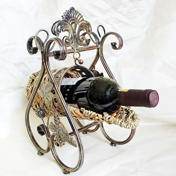 

European Iron Rural style Swing Model Creative Vintage Wood Rope Woven Wine Holders Rack Lovely Living Room Decoration