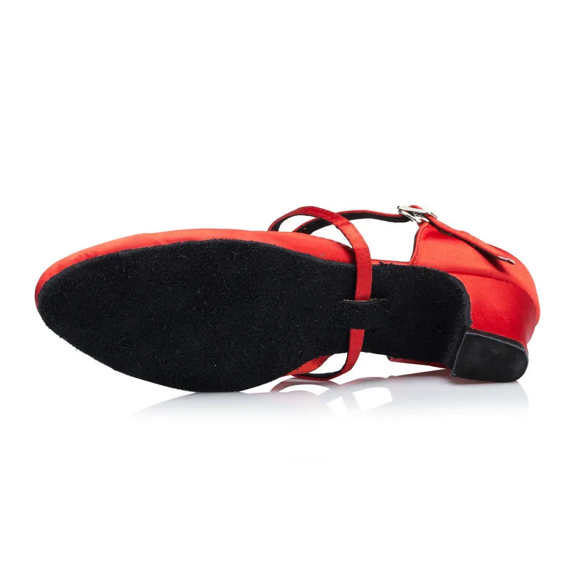 Женские удобные бальные современные танцевальные туфли с закрытым носком; цвет красный, черный; Танцевальная обувь для танго и сальсы; туфли для латиноамериканских танцев