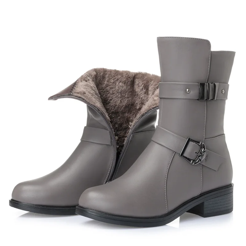 

ZXRYXGS Brand Winter Boots Warm Plus Velvet and Wool Snow Boots Real Leather Boots 2018 Newest Fashion Women Boots Plus Size