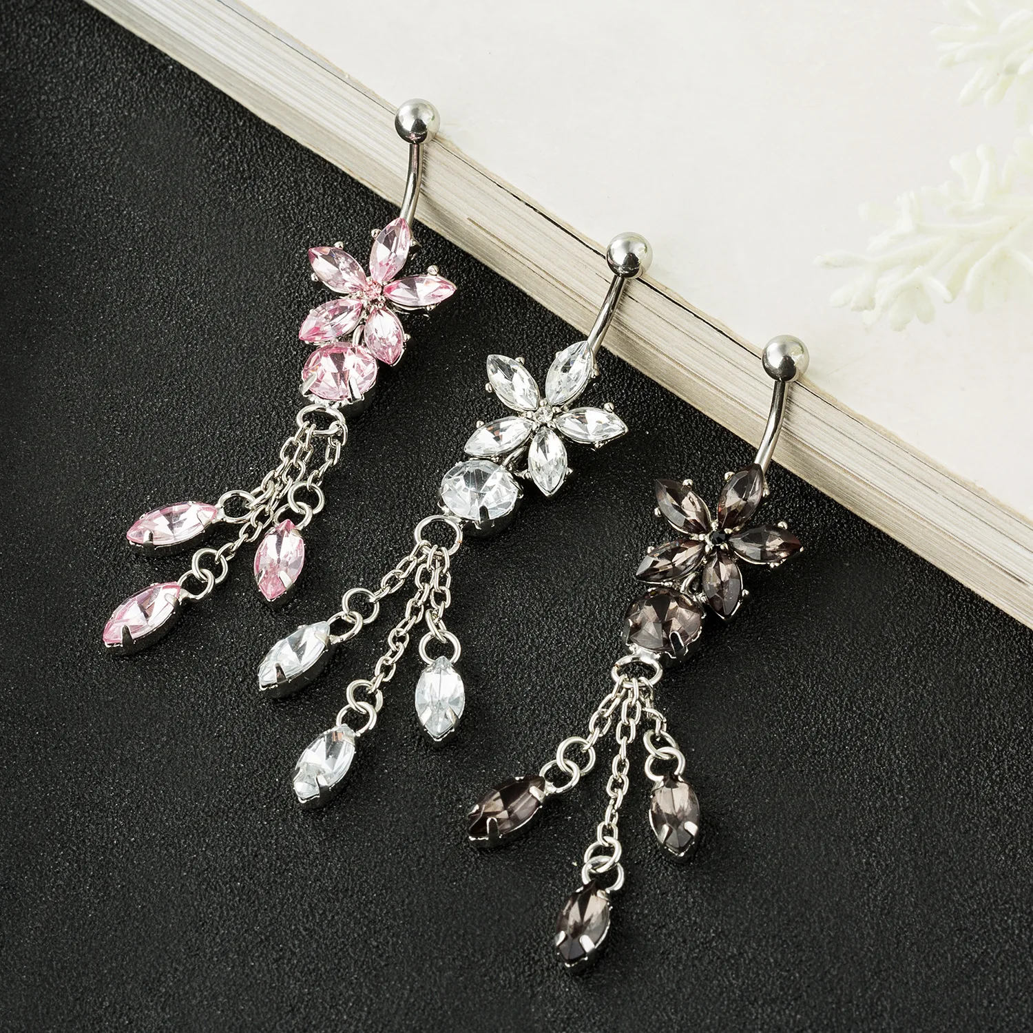 

2019 Summer New Flower Fringed Zircon Pendant Belly Button Rings Anti-allergy Medical Steel Body Piercing Jewelry Sexy Lady