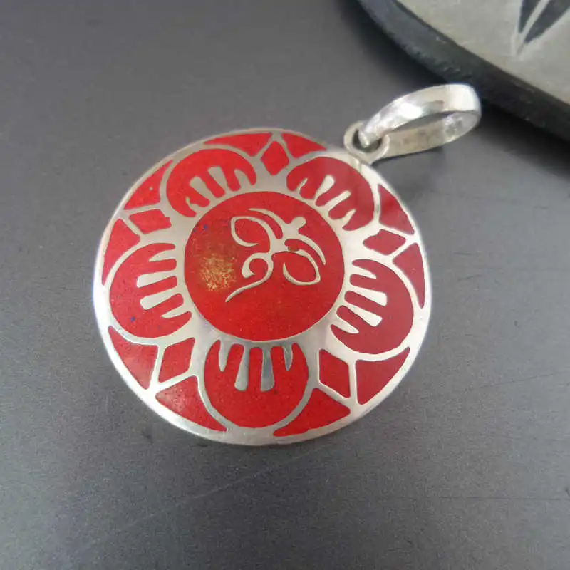 

TBP715 Tibetan Amulet Pendants Buddha Eye Muti Colors Clearance Sale