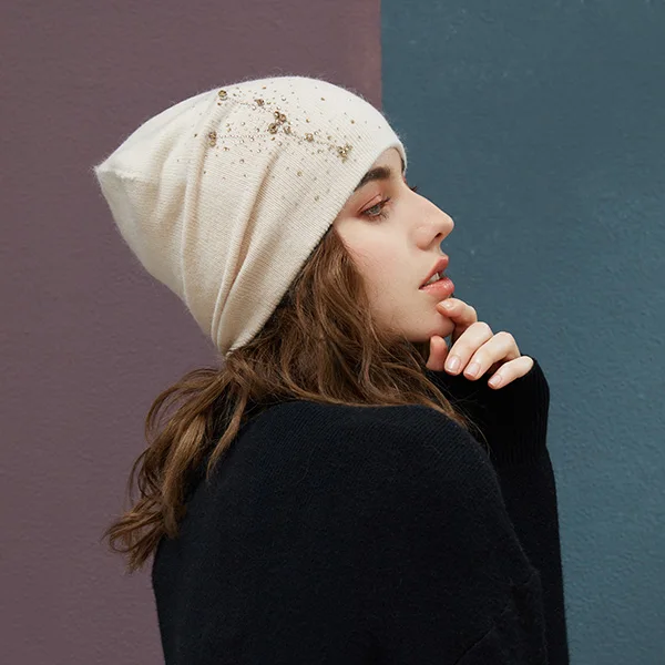 Зимние шапочки высокого качества Стразы дамские шапочки женские шапки для осени бренд теплая подкладка вязаные шапки шерстяная шапка для женщин - Цвет: Бежевый