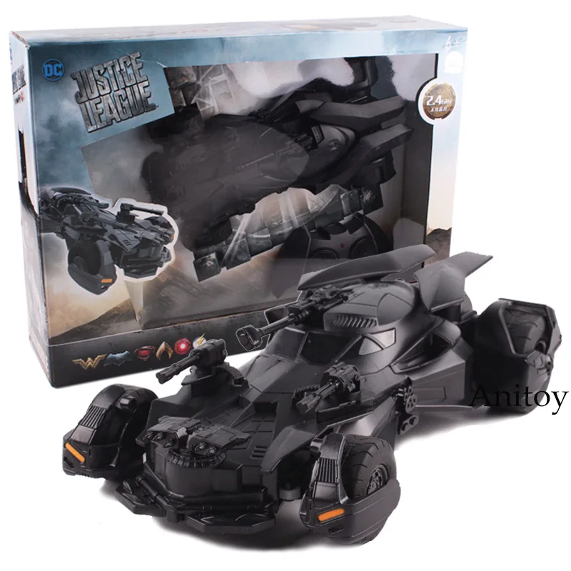 

Action Figure Justice League Batman Action Figure 1:18 RC Batmobile Model Toy PVC Figures Collectible Toys Gift for bo