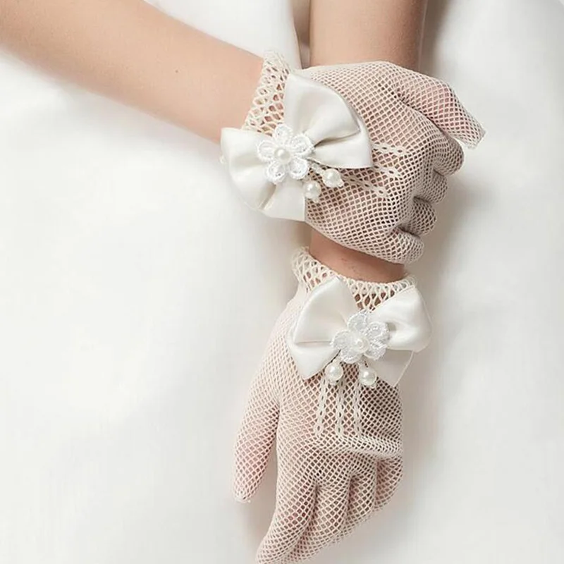 Kids Gift White Elastic Mesh Cloth Girls Party Formal Etiquette Gloves Pearl Short Lace Bow Children Princess Dance Gloves G81