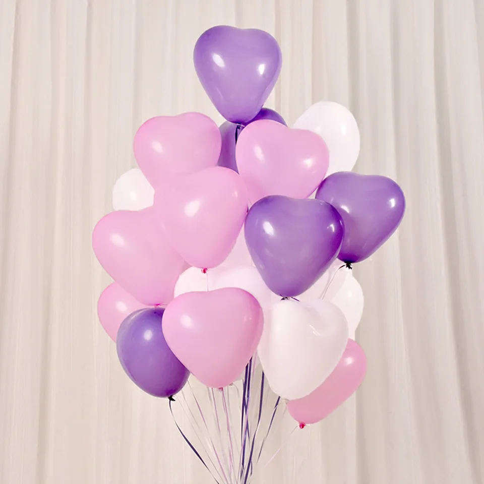 heart-shaped balloons 1