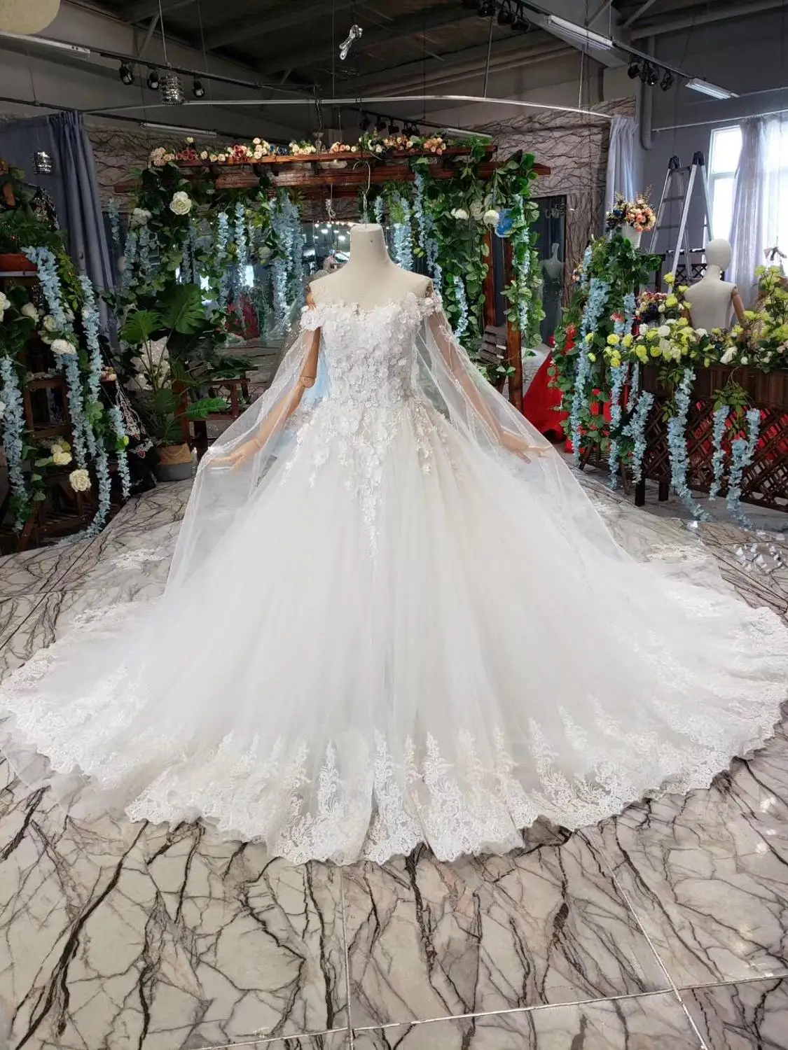 

Romantic classic lace +tulle off the shoulder pearls beaded rose flowers weding dress with shinning long shoulder train