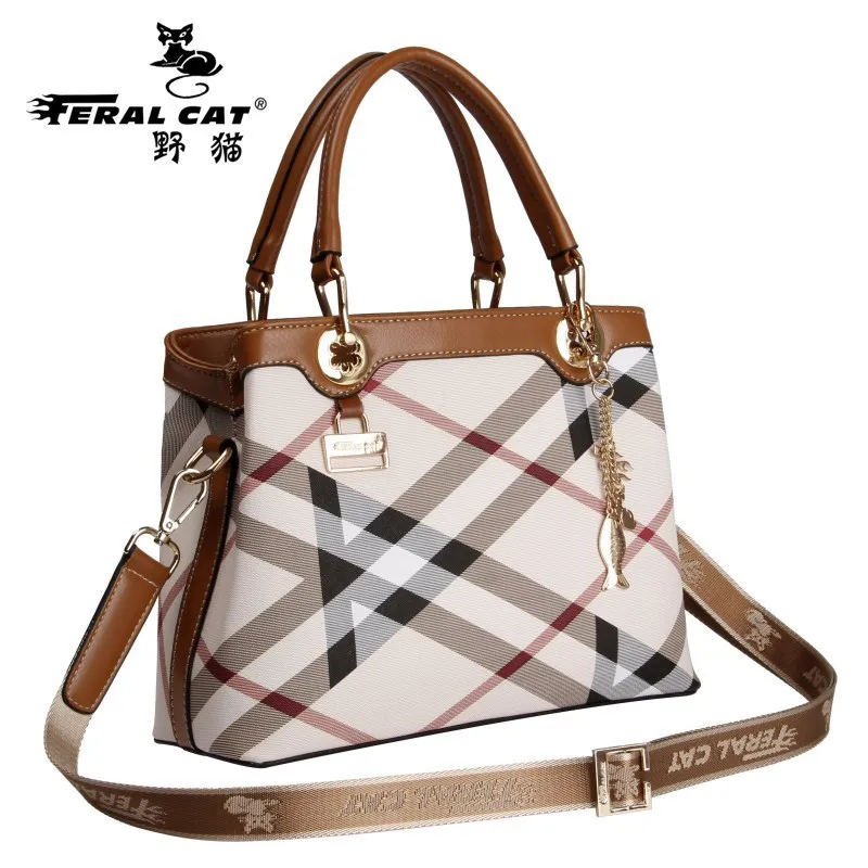 

Female Packets Shoulder Bag