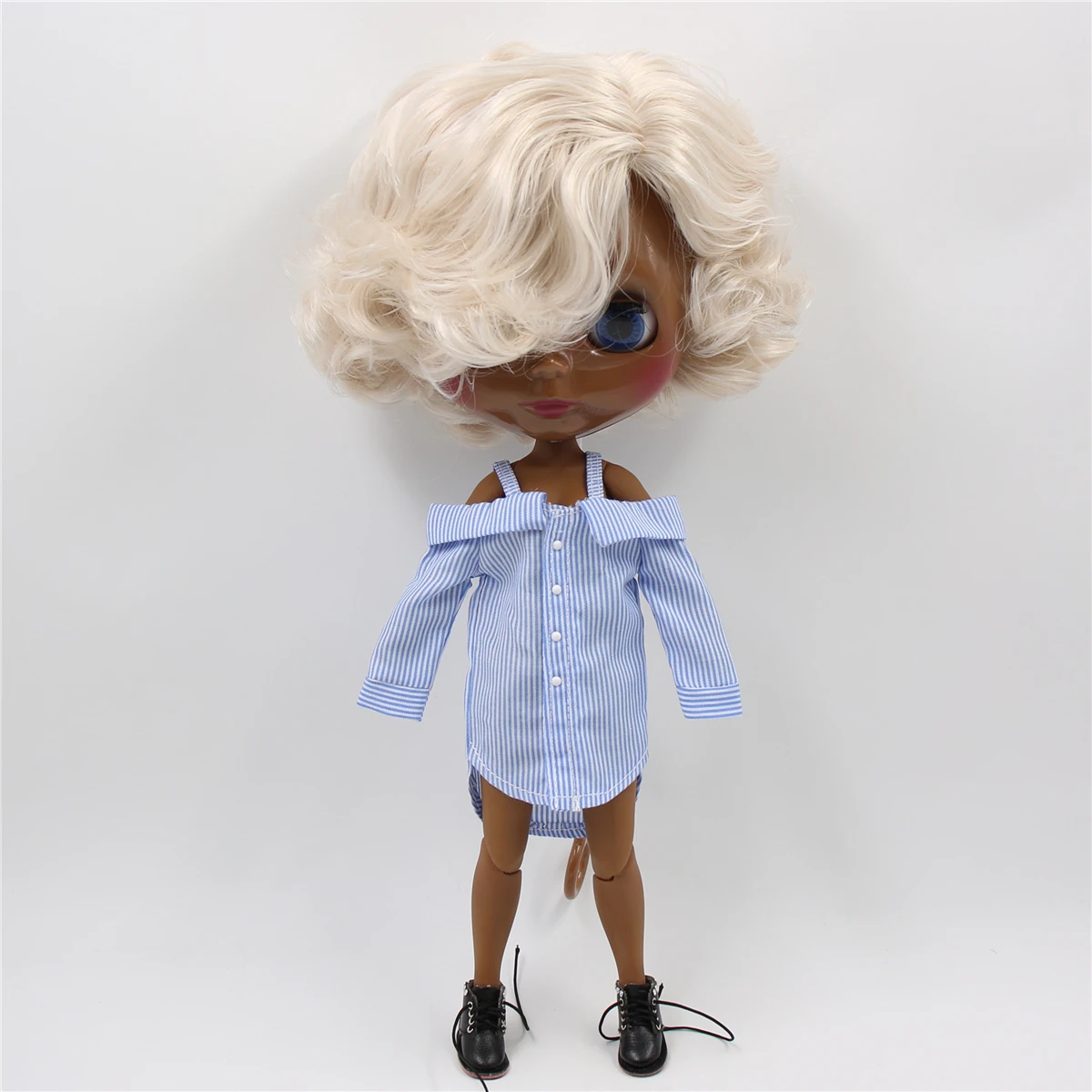 Blakely – Premium Custom Neo Blythe Doll with Multi-Color Hair, Black Skin & Shiny Cute Face 1
