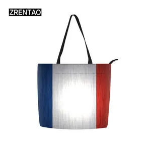lady shopping tote