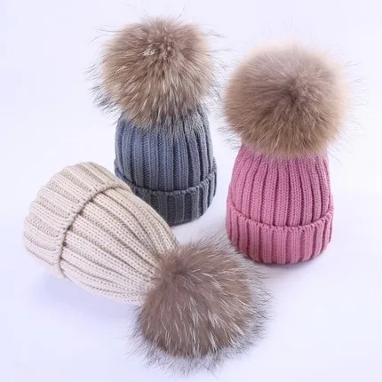 

2017 Raccoon Fur Hat Winter hat for Kids Ages 2-7 Knit Beanie winter baby hat for children fur Pom Pom Hats for girls and boys