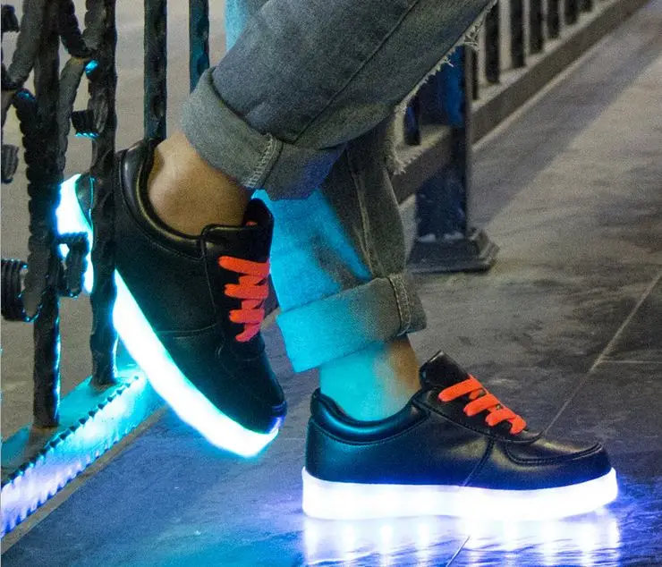 Детская обувь со светом для мальчиков/девочек Chaussure lumineuse Enfant обувь с подсветкой с USB зарядки свет обувь световой дети повседневная