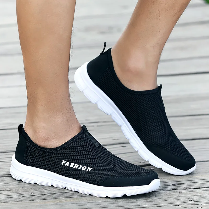 ZOQI للجنسين عارضة ضوء أحذية رياضية الرجال تنفس شبكة حذاء مسطح الرجال الأزياء Mocassim Masculino الانزلاق على المتسكعون حذاء كاجوال
