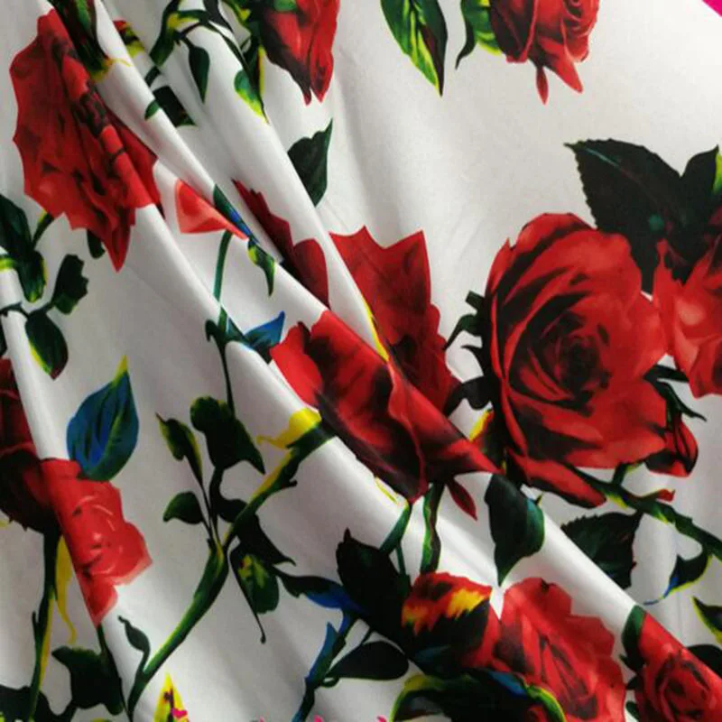 Хорошая 4 боковые эластичные танцевальная ткань хлопок/спандекс трикотажного полотна в виде красных роз Цветочный принт ткани DIY Швейные Платье Костюмы футболка