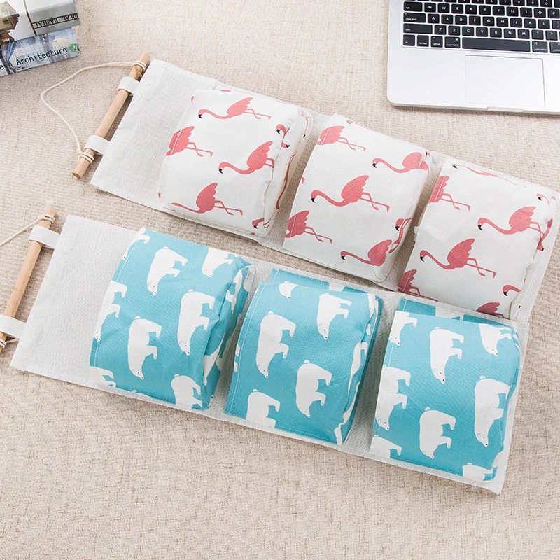 

Cotton linen hanging storage bag with flamingos design 3 pockets wall mounted closet hanging wall organizer for cosmetic toys