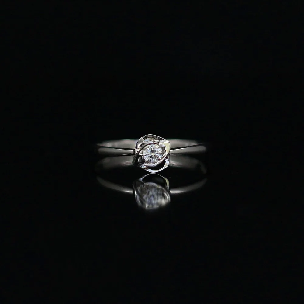 

LASAMERO 0.1 CT IJ/SI Round Cut Modern Floral Natural Diamond Ring For Women 18k White Gold Certified Engagement Wedding Ring