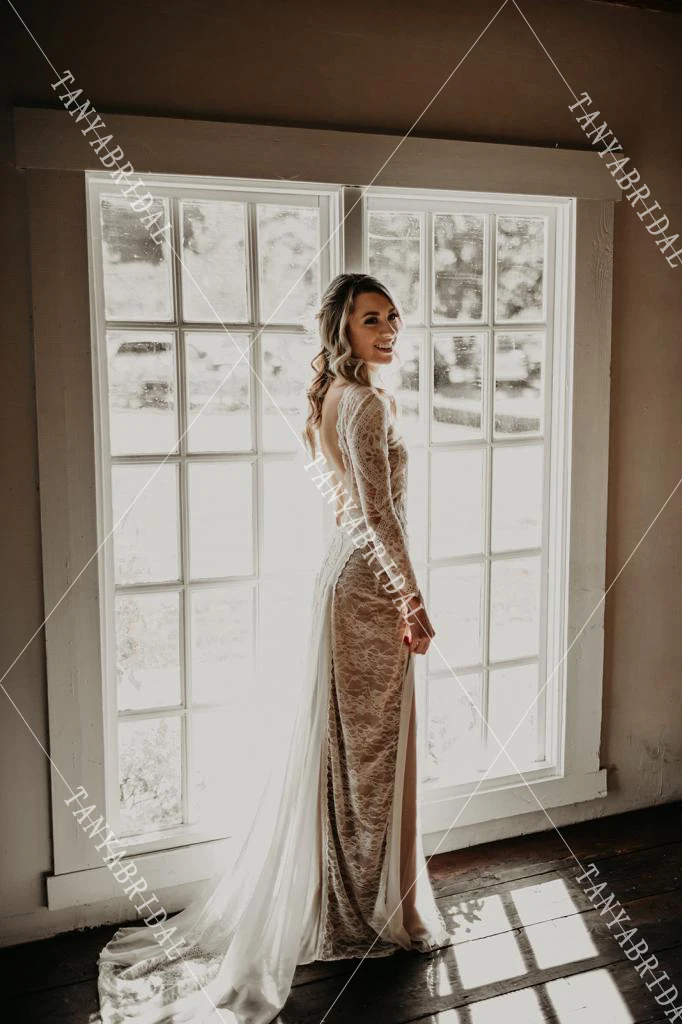 AlexaMikey-Wedding-85-682x1024