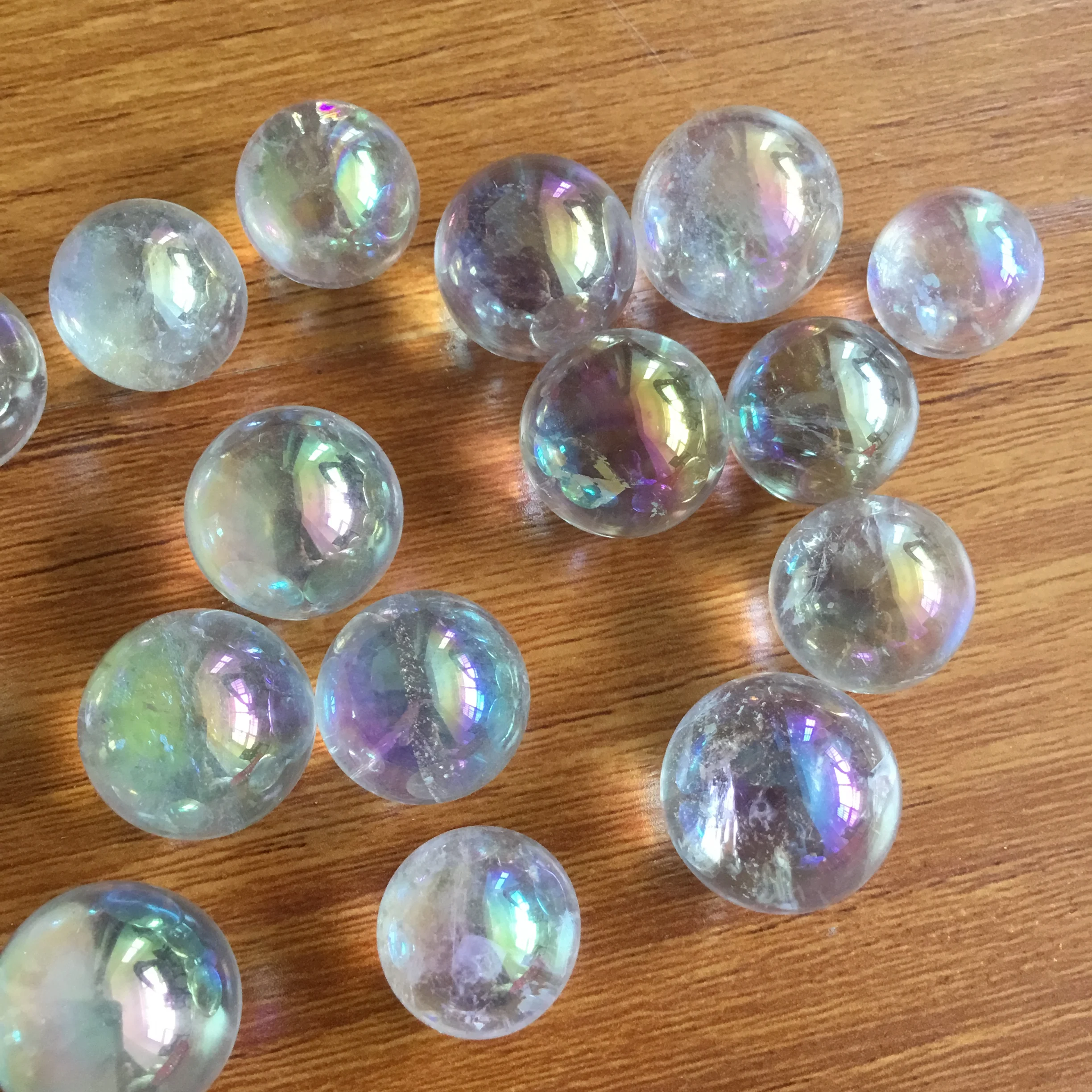 Natural quartz crystal ball reiki healing angel aura quartz sphere for home decoration Natural quartz crystal ball reiki healing angel aura quartz sphere for home decoration