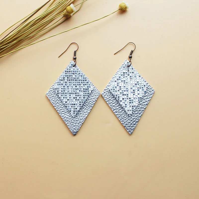 10749261491_693770174