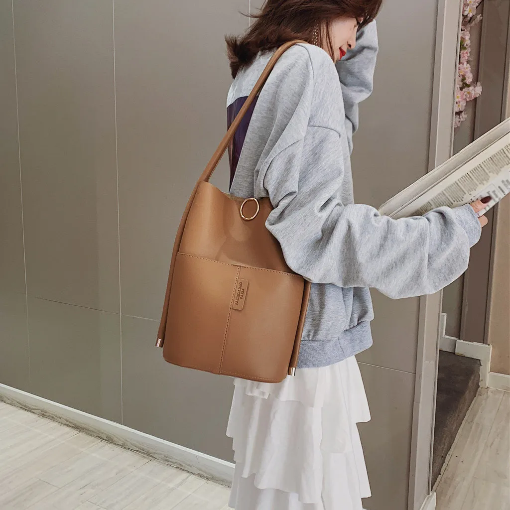 

2019 Spring Summer New Women's Fashion Simple Shoulder Bag Wild Large Capacity Fashion Bucket Student fashion Bags