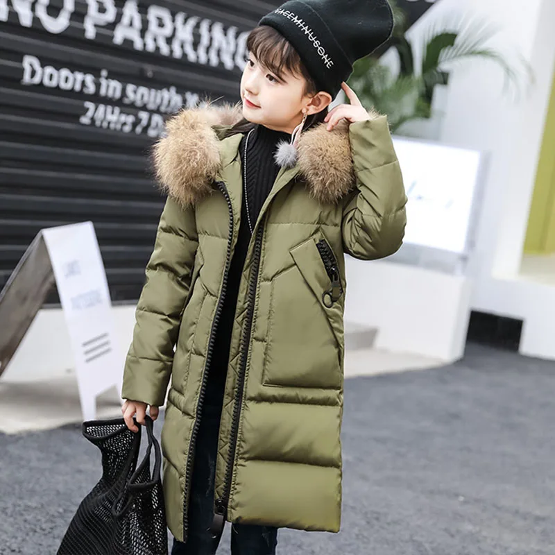 Теплые пуховые пальто для девочек на зиму до 30 градусов длинная стильная Толстая парка с капюшоном и меховым воротником, пальто для девочек, детская утепленная куртка - Цвет: Армейский зеленый