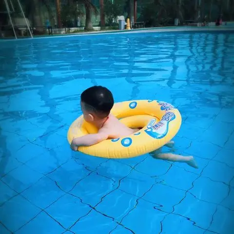 3932638711_1483701488