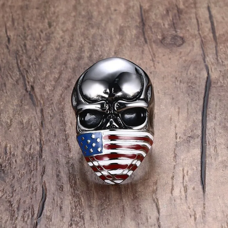 

Mprainbow Skull Rings for Men Stainless Steel American Flag Mask Skeleton Big Cocktail Ring Punk Biker Fashion Jewelry anel