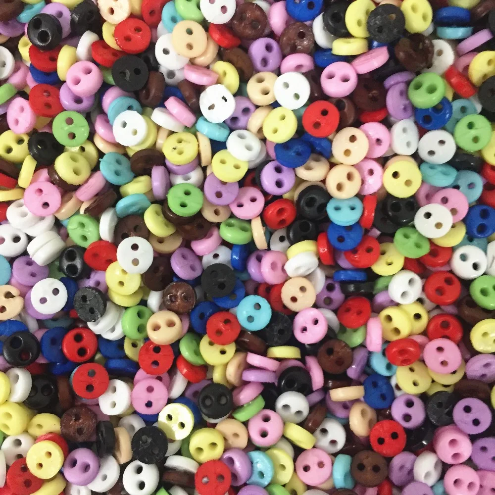 1000 шт 4 мм смешанные мини куклы одежда кнопка 2 отверстия плоские кнопки DIY ручной