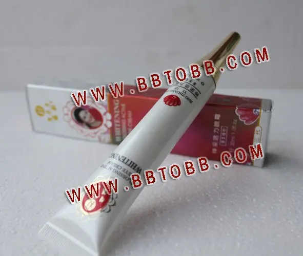 

Yiqi Whitening Glossing Active Eye Cream(1 piece 30ml) removing wrinkle